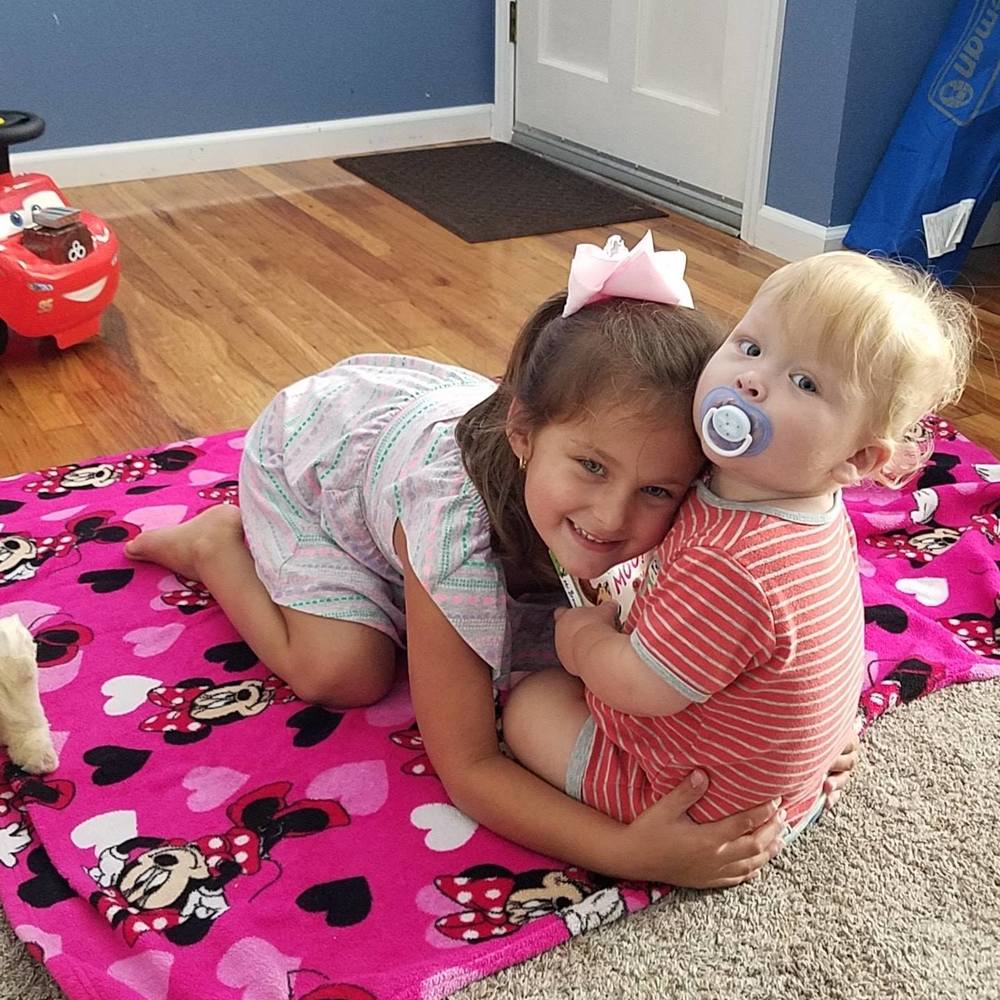 Meet your Posher, Rhea